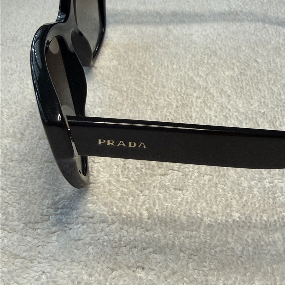 Prada SPR09S 1AB-0A7 Sunglasses 54/20 140 - Picture 6 of 10